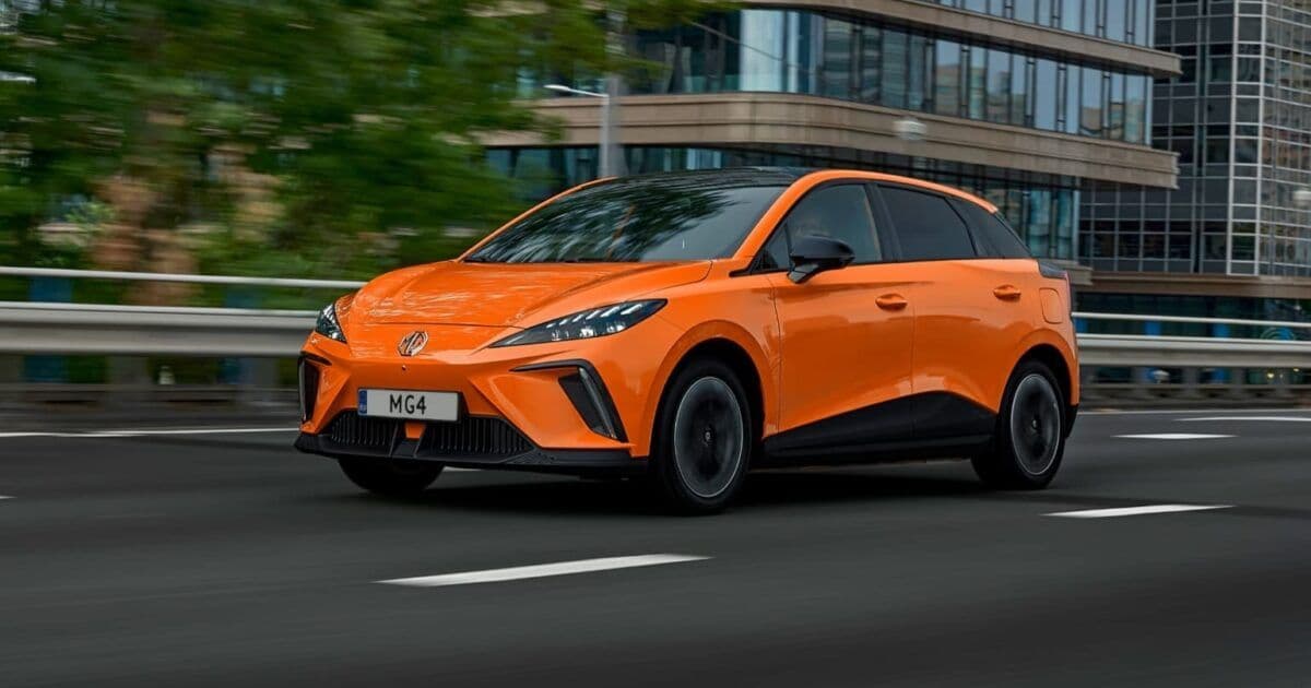 Fondo de héroe para MG 4