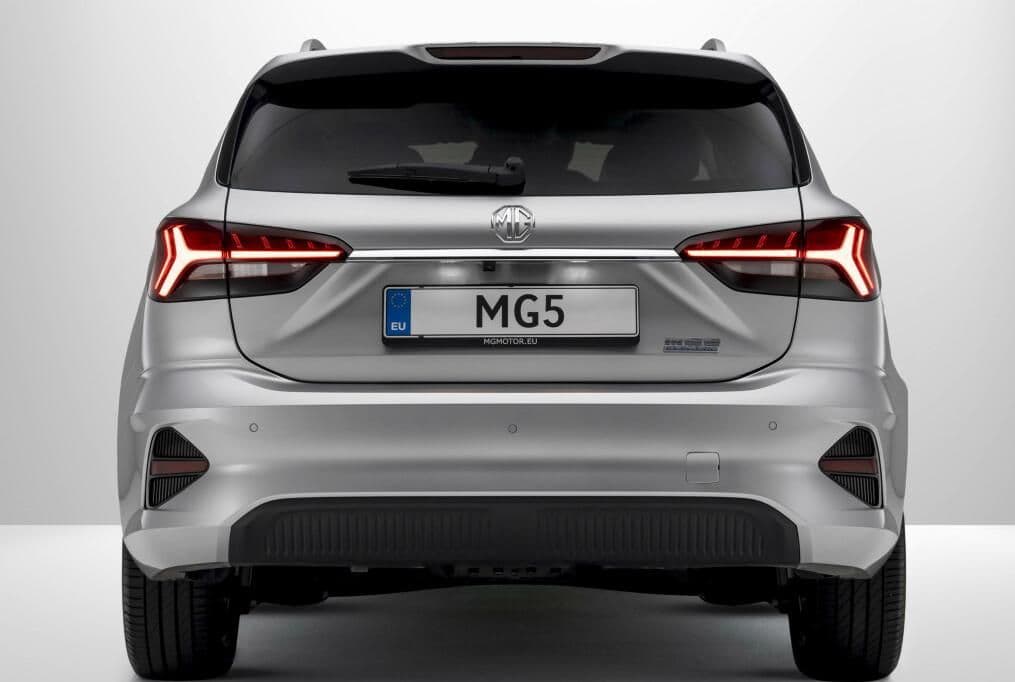 Imagen 2 de la galería de MG 5